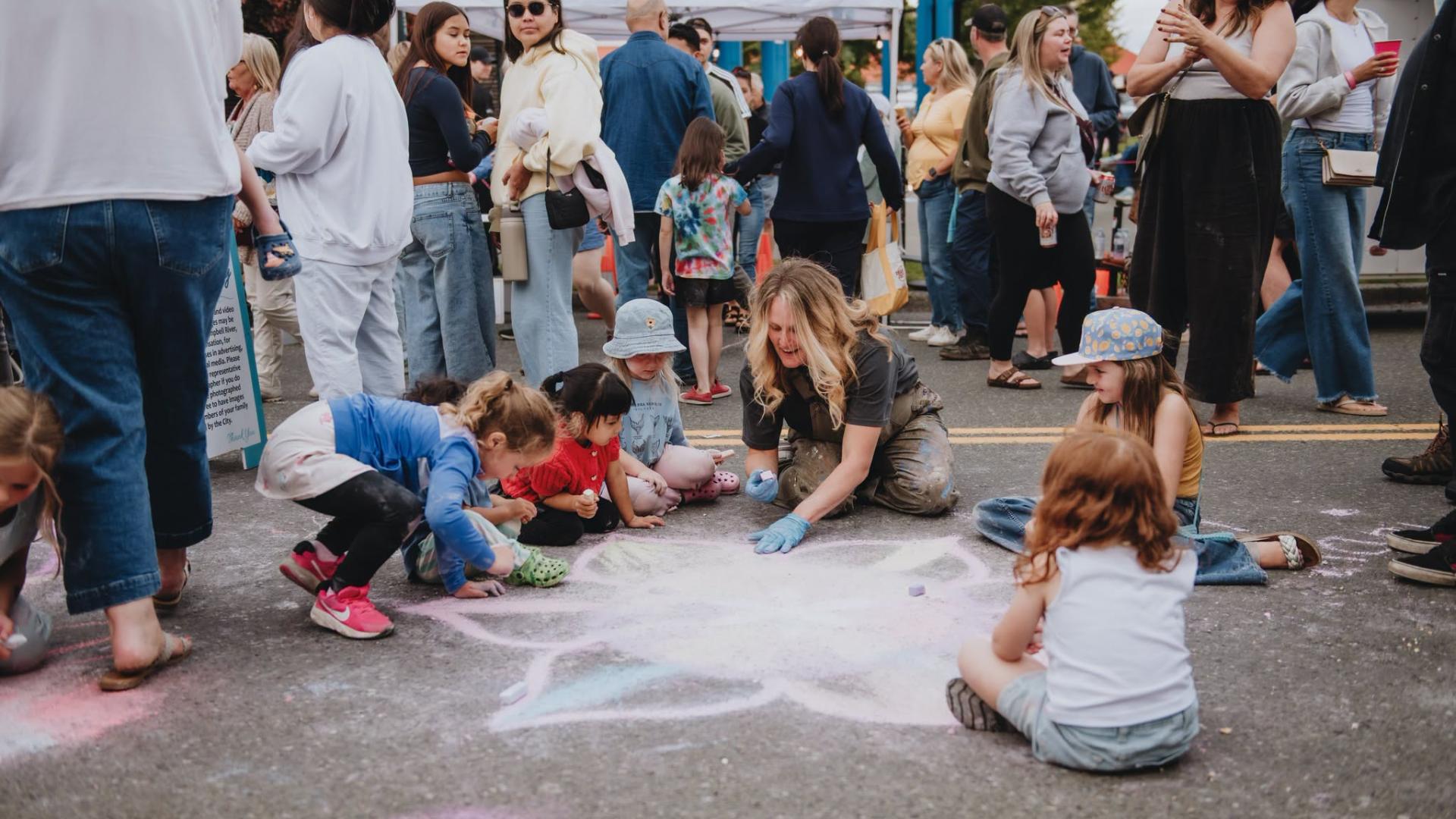 People creating Chalk Art